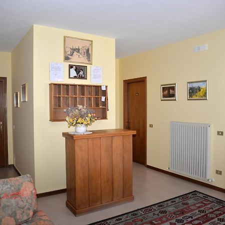 Camere Tiziana Ассизи Экстерьер фото