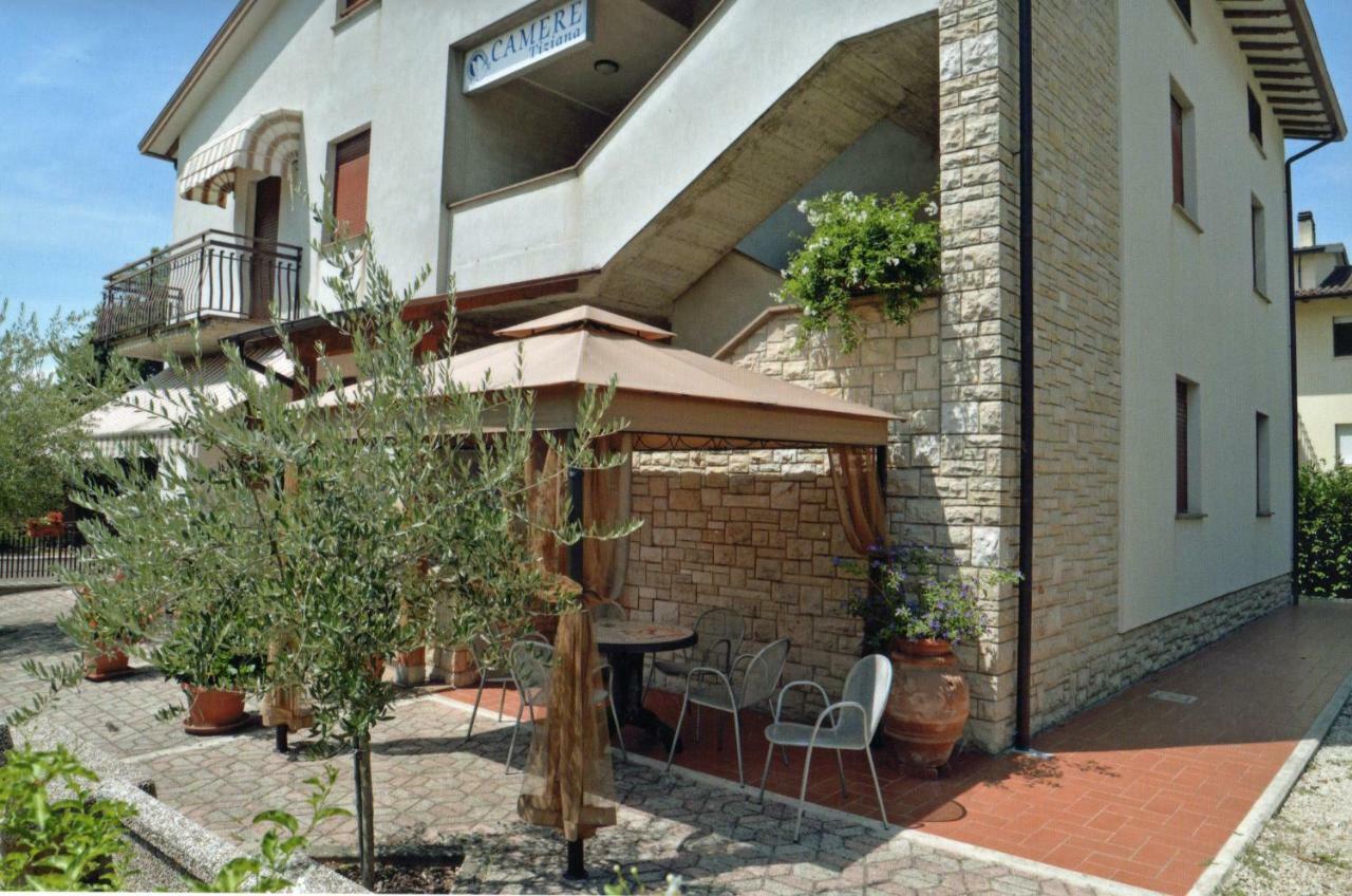Camere Tiziana Ассизи Экстерьер фото